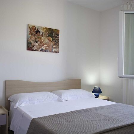 Appartamenti In Via Schipa Pescoluse Marina Di Pescoluse Εξωτερικό φωτογραφία